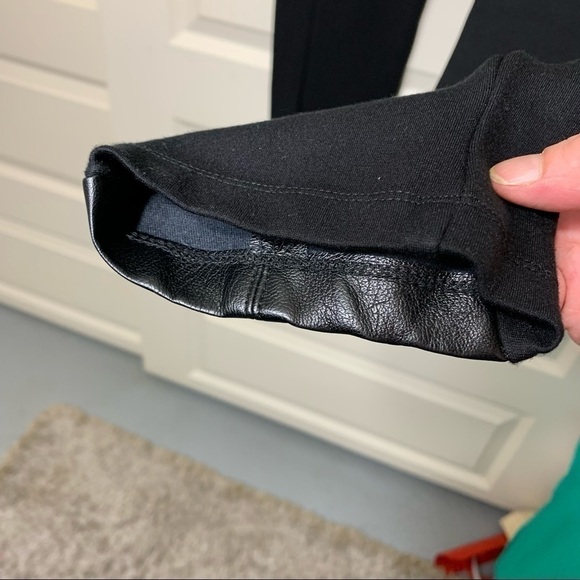 𝅺Simons Faux Leather Pants Sz Xl Black Hi Rise Stretch Fabric Panels Minimalist - Picture 6 of 9